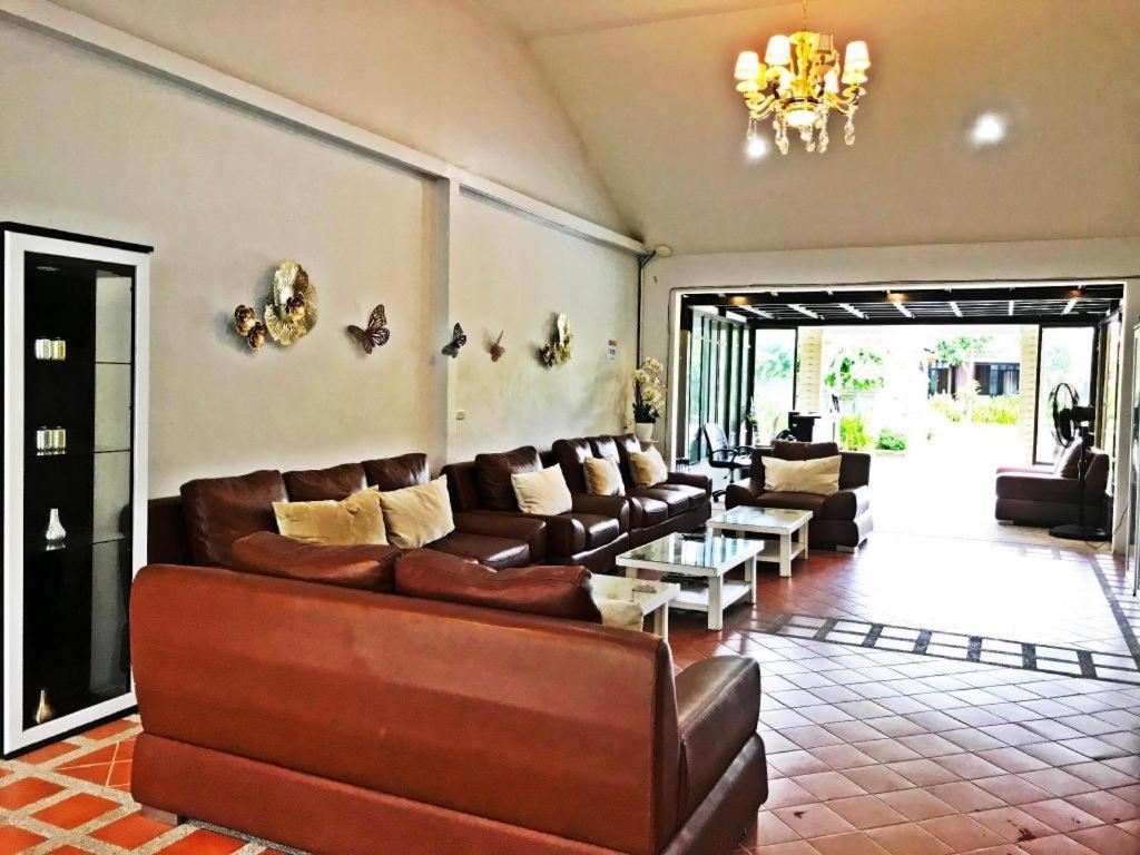 Nai Yang Beach Royal Lee Resort And Spa מראה חיצוני תמונה