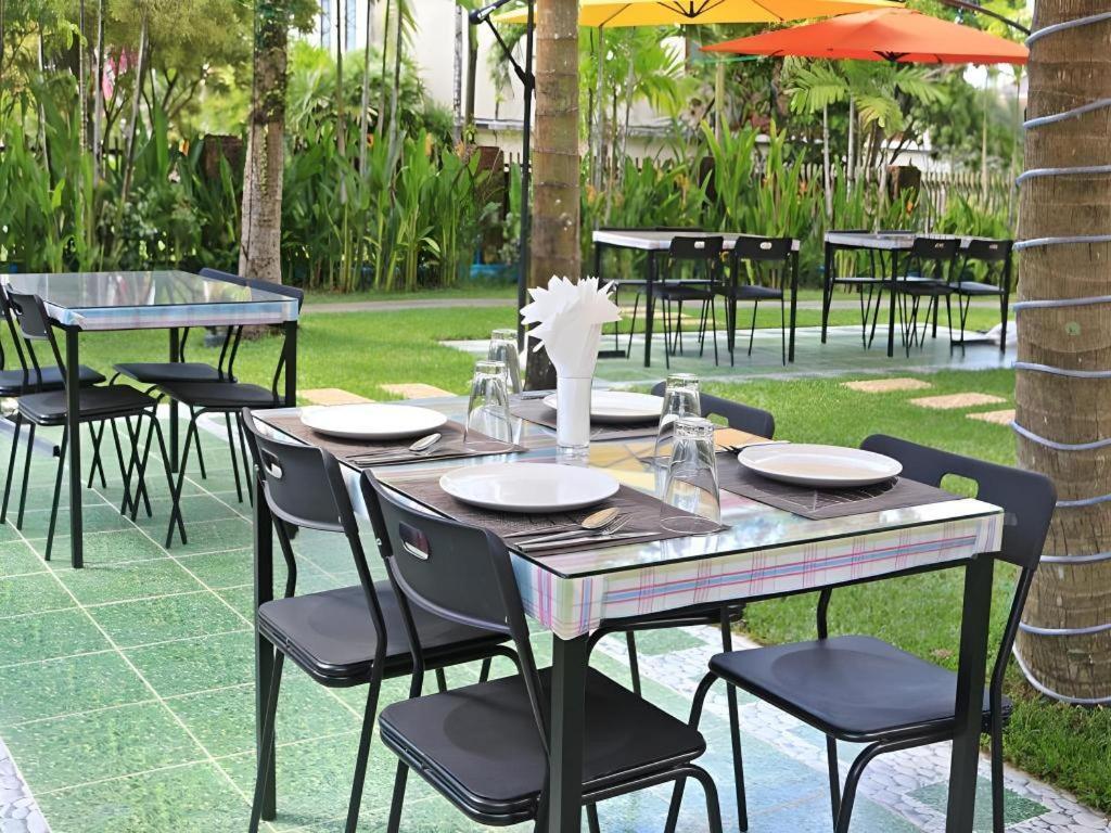 Nai Yang Beach Royal Lee Resort And Spa מראה חיצוני תמונה